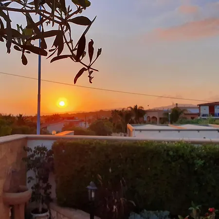 La Terrazza Sul Tramonto - In A Near The Sea In San Leone - Parking And Air Conditioning